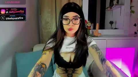     online show from May 11, 2:07 am