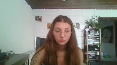 babydemon6 online show from March 7, 1:44 pm