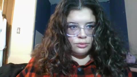 Your Highness Elle online show from November 8, 11:08 pm