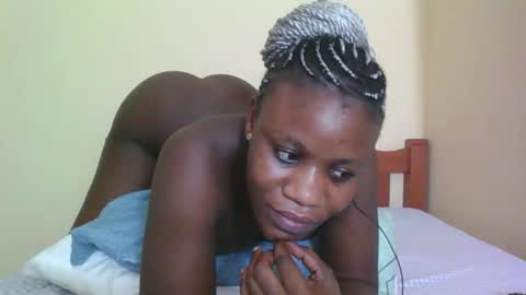 PRISCILLAH online show from April 1, 8:28 pm