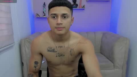 bad_boy__777 online show from September 8, 6:40 pm