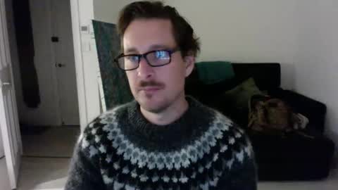 Snapshot of bad_dad43 chatting on October 14, 10:24 pm Bad dad43 online show from October 14, 10:24 pm