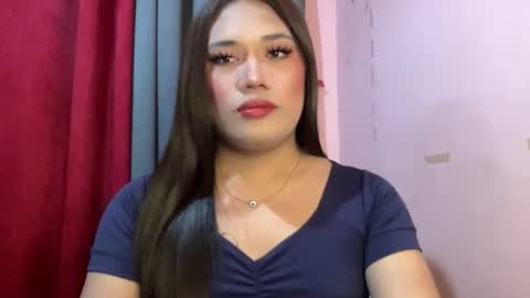 AMARA - FOLLOW ME AND THUMBS UP online show from March 16, 11:31 pm