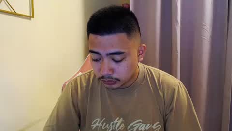 HANNS online show from November 25, 3:44 pm