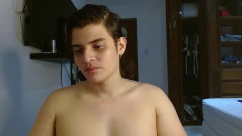 badbunny_69_ online show from February 25, 3:10 am