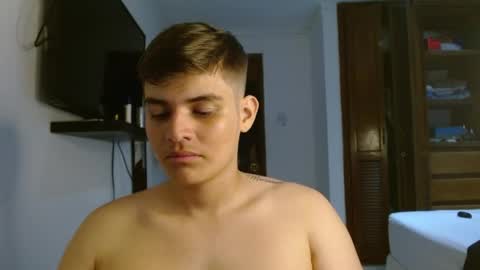 badbunny_69_ online show from March 12, 3:10 am