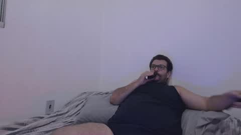 Baddaddybrazil online show from April 15, 5:11 am