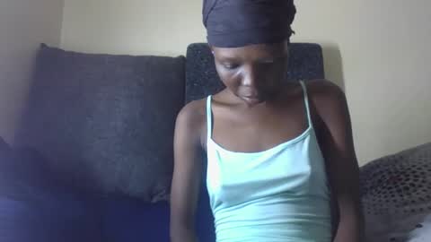 baddie_floxxy online show from March 2, 7:53 pm