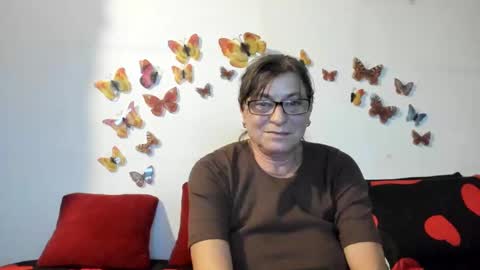 Gina online show from December 11, 2:54 pm