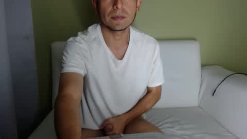 badguy707 online show from December 24, 12:44 pm