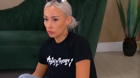 bailey_rush online show from September 13, 1:57 pm