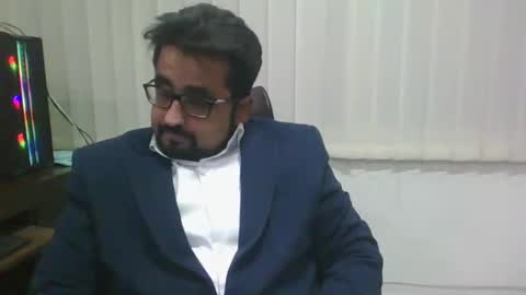 Ballbusting Slave online show from December 10, 9:44 am