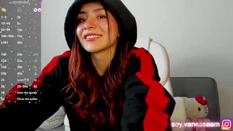 Snapshot of bam_atenea chatting on December 4, 1:08 am Vanessa online show from December 4, 1:08 am