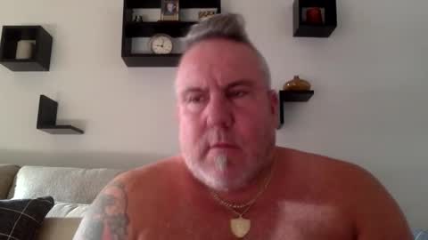 banana5289 online show from October 27, 1:00 pm