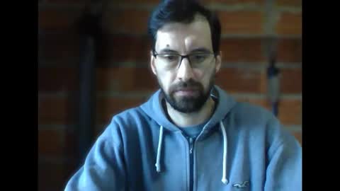 Ezequiel online show from November 16, 10:01 pm