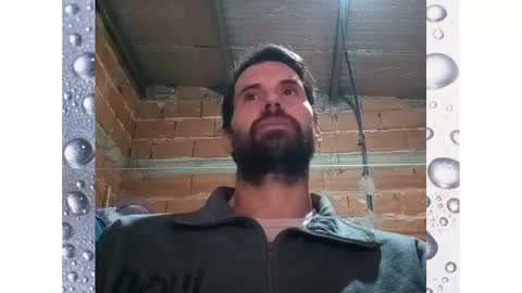 Ezequiel online show from February 18, 1:21 am