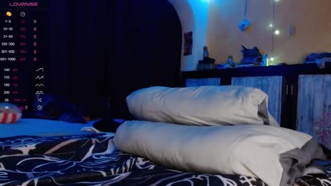 lilithgreen7 online show from March 23, 4:06 am