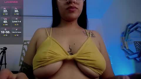 Snapshot of barbara_muller chatting on September 17, 1:25 pm barbara_muller online show from September 17, 1:25 pm