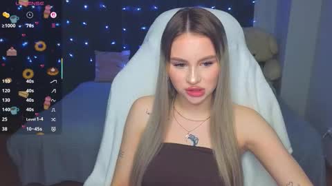 Eva online show from February 28, 9:08 pm