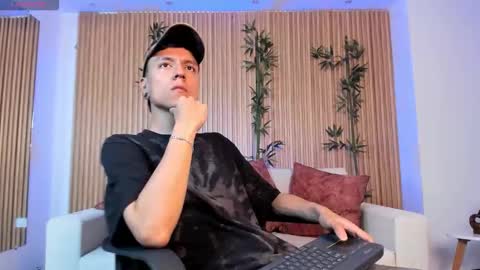 Basthiian online show from December 16, 7:09 pm