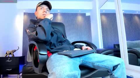 Basthiian online show from December 18, 7:42 pm