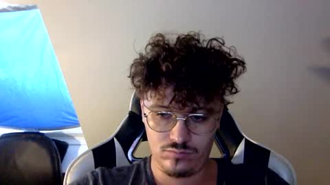 Bastian online show from December 14, 8:13 am