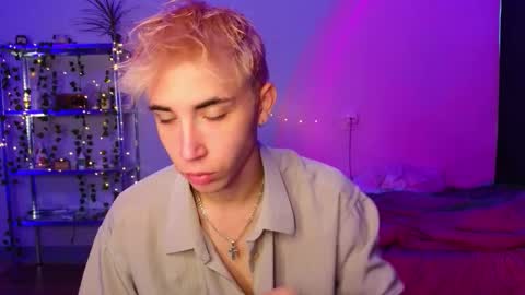 mett online show from September 9, 9:20 am