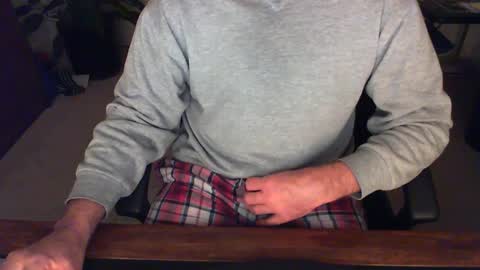 BateBro13 online show from December 3, 2:00 pm