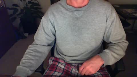 BateBro13 online show from December 4, 2:20 pm