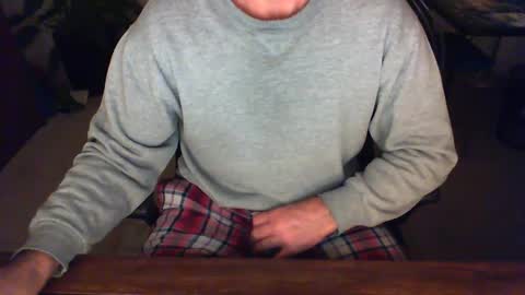 BateBro13 online show from December 8, 1:25 pm