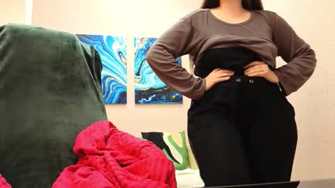 battymoll online show from November 12, 9:39 pm