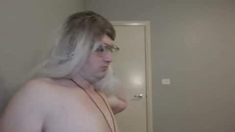 BjBambi online show from January 28, 6:39 pm