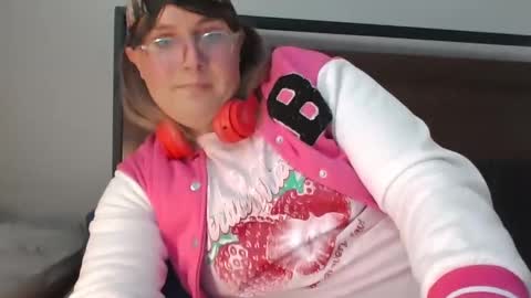 BjBambi online show from February 25, 10:31 pm