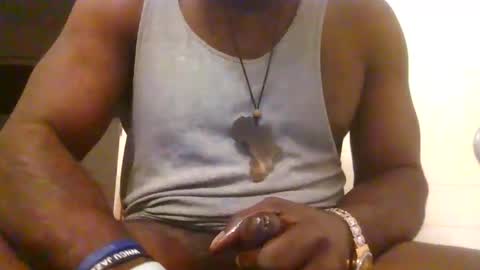 Papi Chulo online show from January 18, 6:11 am