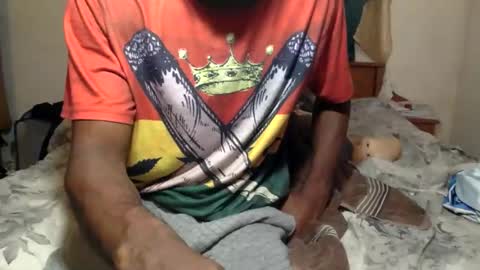 Snapshot of bbc_joyboi chatting on October 3, 10:56 am bbc_joyboi online show from October 3, 10:56 am
