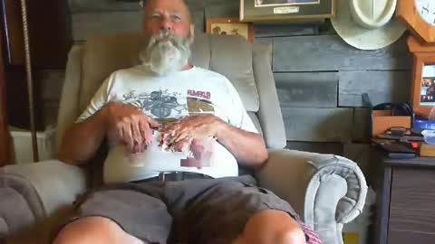 bbwlvr16 online show from September 19, 7:28 pm