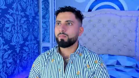 bear_mao_ online show from February 16, 11:19 am