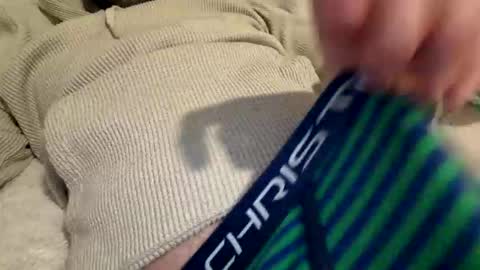 beard_papa online show from March 8, 4:16 am