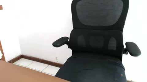 Beard Guy online show from March 7, 5:06 pm