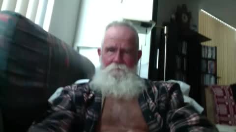 beardbushy online show from July 12, 4:21 pm