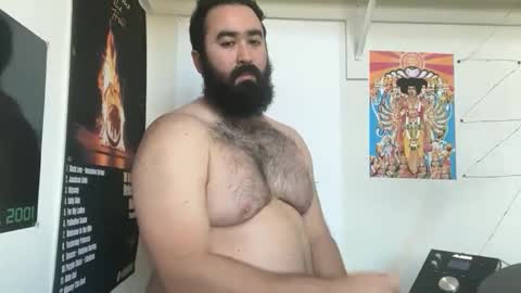 bearded_drummer online show from February 6, 10:45 pm