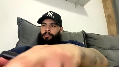 Min online show from February 19, 12:43 am