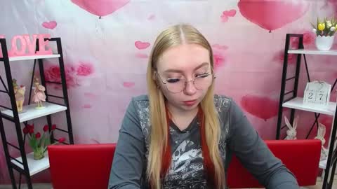 BeatriceFlyy online show from February 28, 1:15 pm