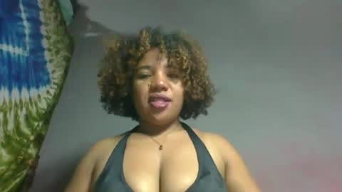 beatriicee online show from May 6, 6:36 pm