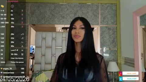 beauty_nina online show from May 24, 3:51 pm