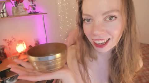 Eliise online show from March 10, 8:18 am