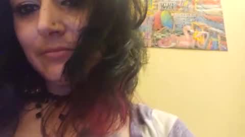 beautyfulkrazy8789 online show from May 24, 12:01 pm