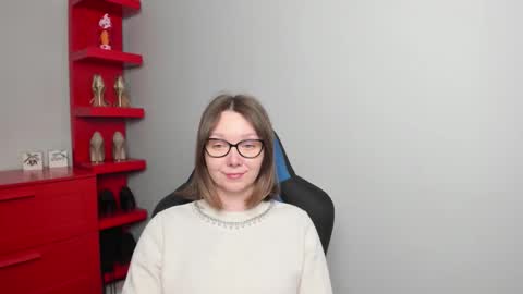 Zoe online show from March 10, 6:51 am