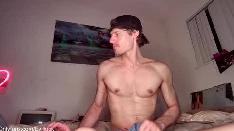 Snapshot of bebexxxdust chatting on October 16, 9:53 am bebe  dust online show from October 16, 9:53 am