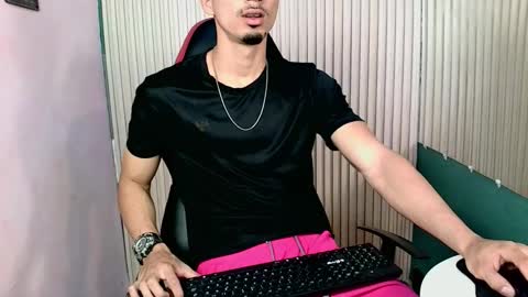 becker2_ online show from January 5, 5:38 pm